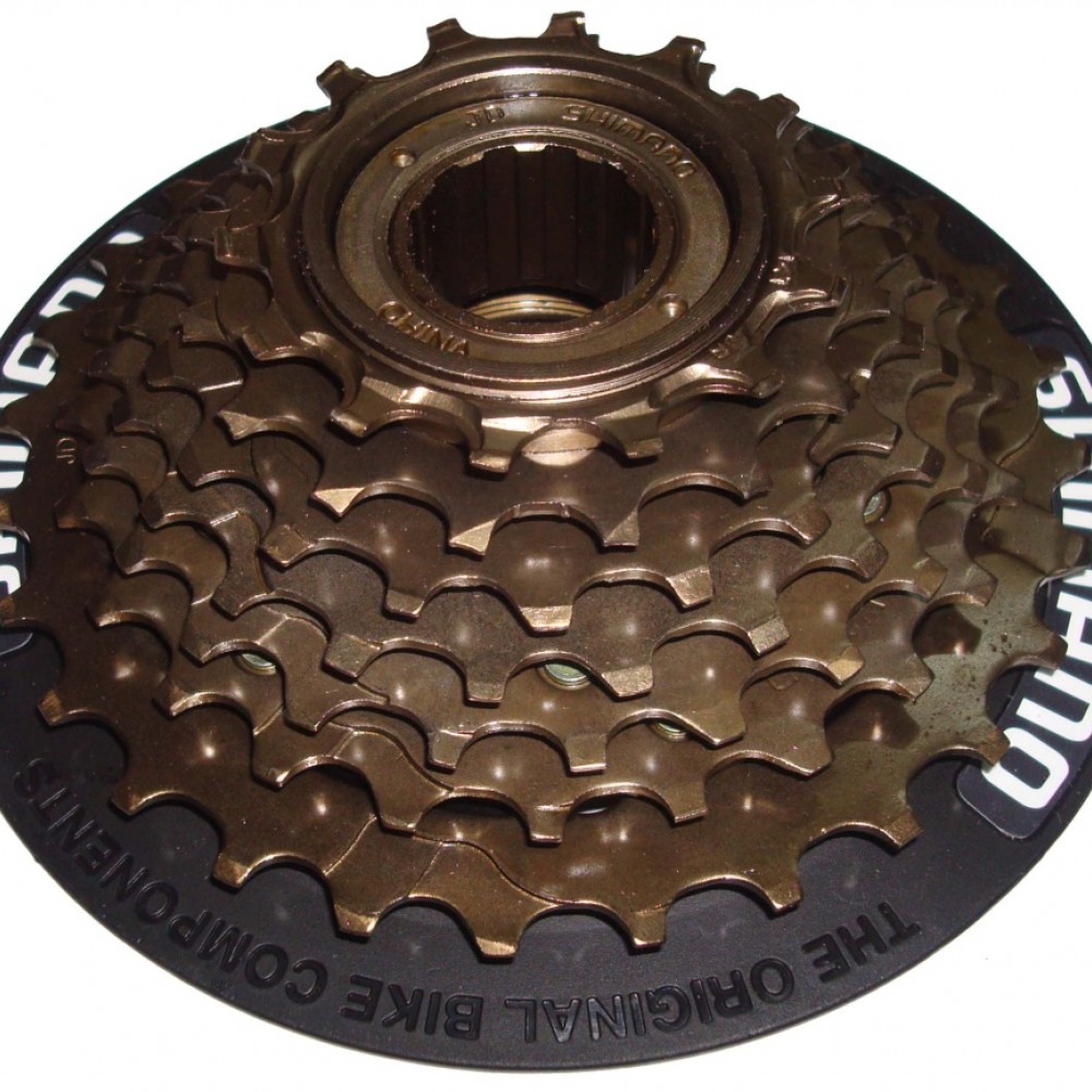 pinon-shimano-mf-tz20-7v-1428-a-rosca-con-cubre