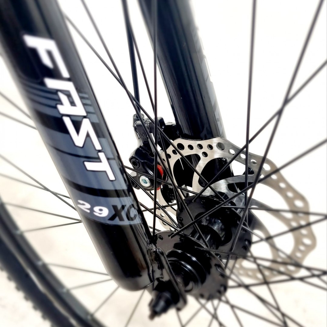 bicicleta-mtb-r29-aluminio-21v-cambio-y-man-integradas-ef-500-shimano-susp-fast-doble-pare